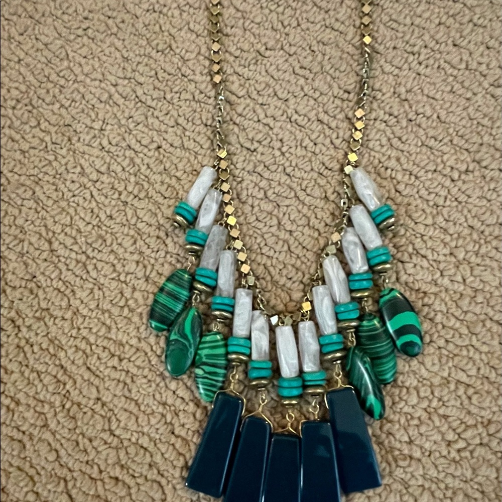 Anthropologie green beaded necklace
